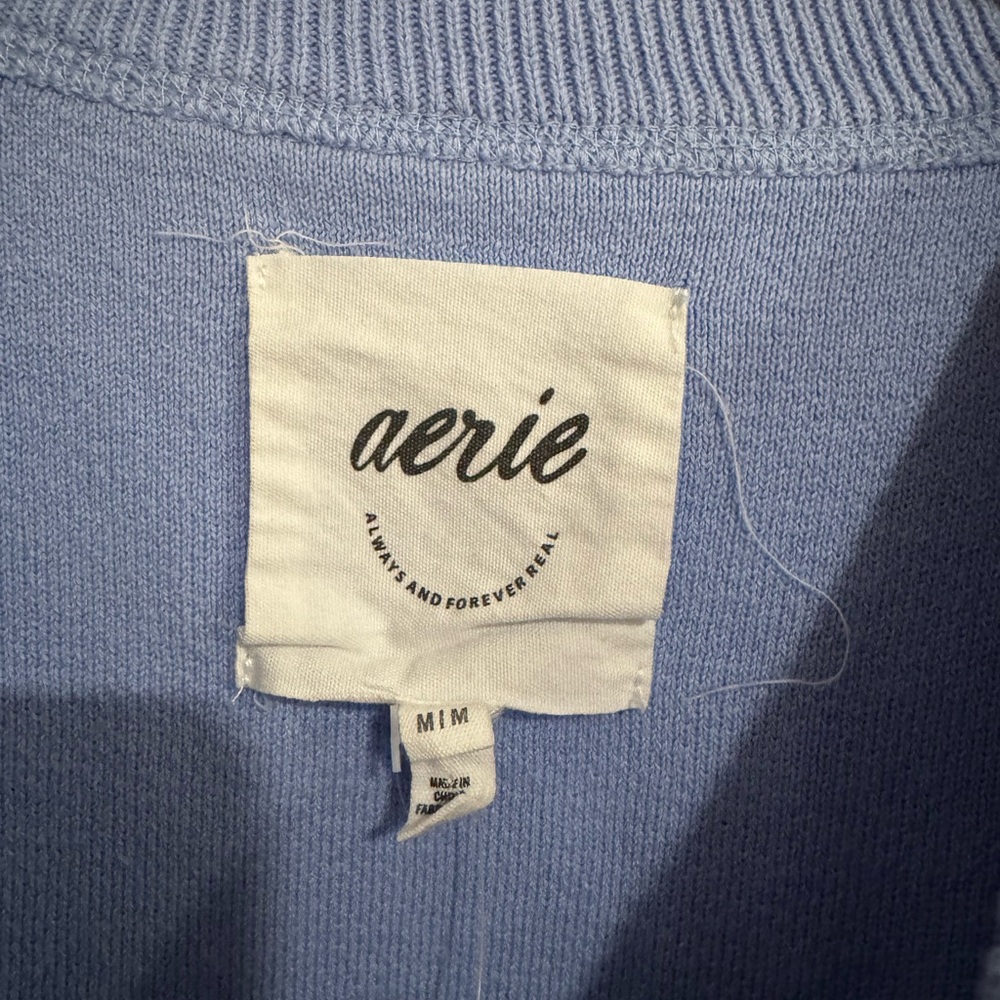 Aerie Soft Blue Cropped Crew Neck Sweater Size Medium - Picture 3 of 5
